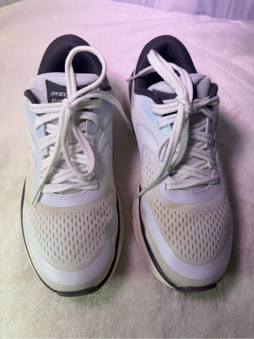 Skechers D'lux Walker 2.0 Women's White with Light Blue and Black Accents - Picture 4 of 11